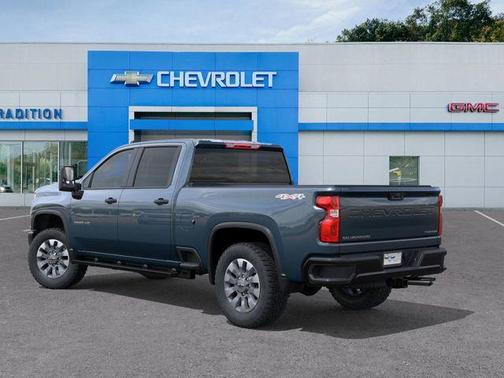 2026 Chevrolet Silverado 2500 Custom
