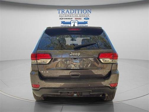 2020 Jeep Grand Cherokee Laredo E