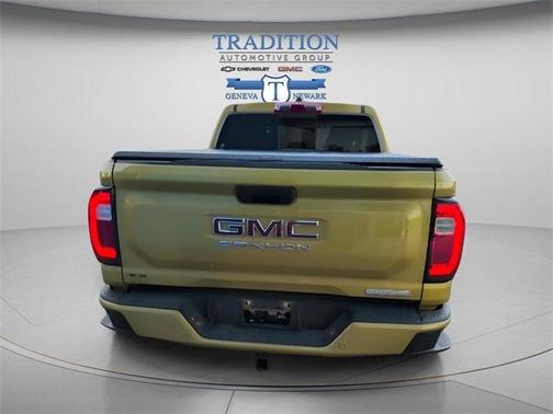 2024 GMC Canyon Elevation