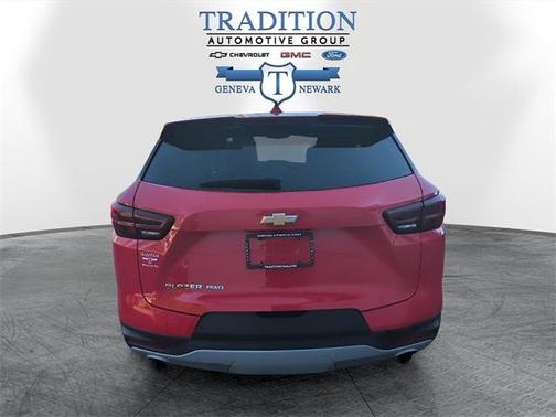 2025 Chevrolet Blazer LT