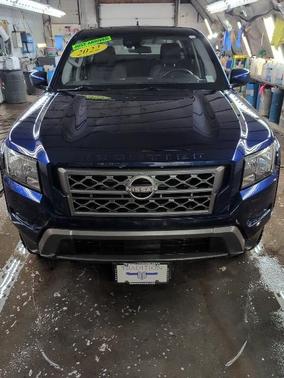 2022 Nissan Frontier SV