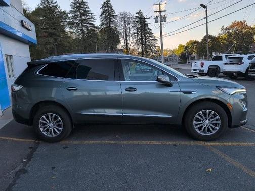 2022 Buick Enclave Premium