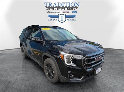 2024 GMC Terrain AT4