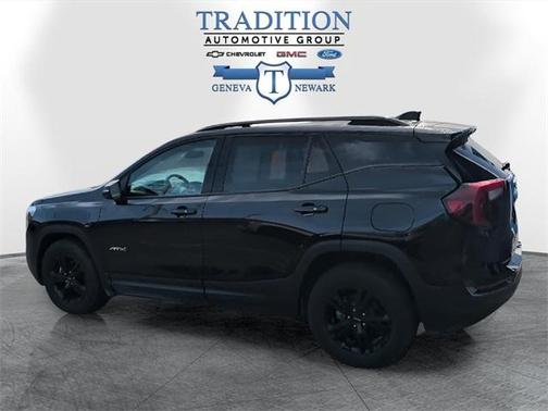 2024 GMC Terrain AT4