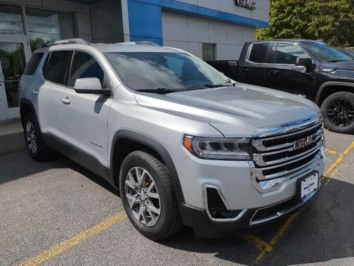2020 GMC Acadia SLT