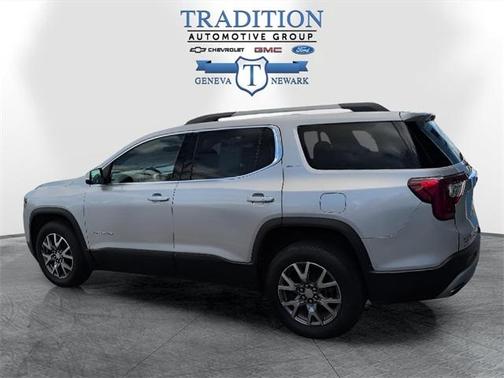 2020 GMC Acadia SLT