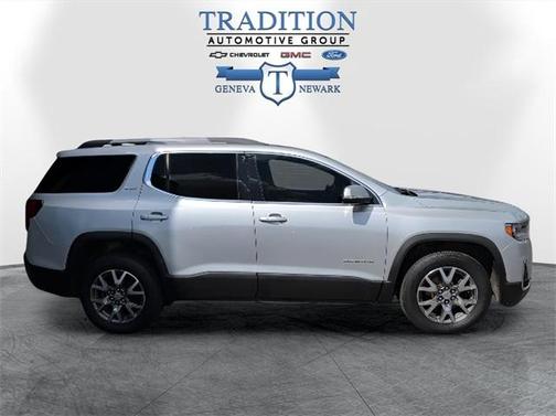 2020 GMC Acadia SLT