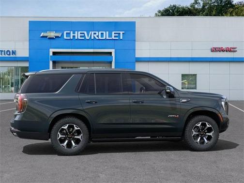 2025 GMC Yukon AT4