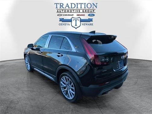 2019 Cadillac XT4 Premium Luxury