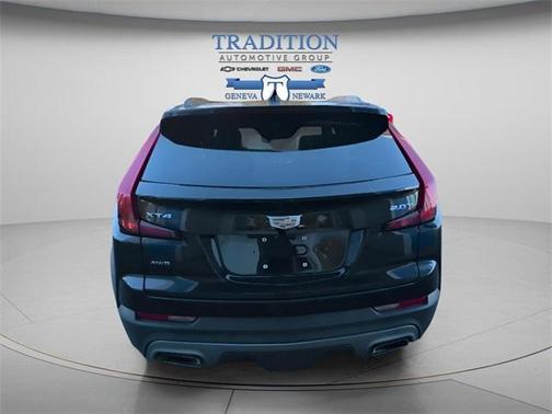 2019 Cadillac XT4 Premium Luxury