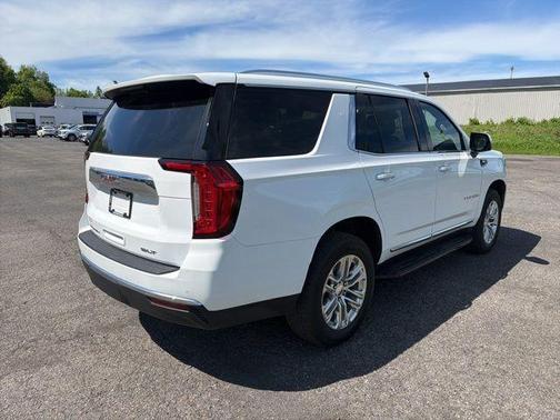Summit White 2024 GMC Yukon SLT