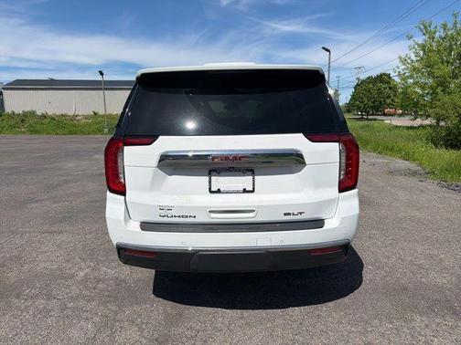 Summit White 2024 GMC Yukon SLT