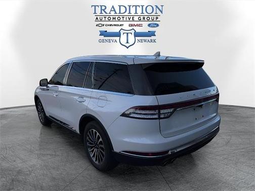 2023 Lincoln Aviator Standard AWD