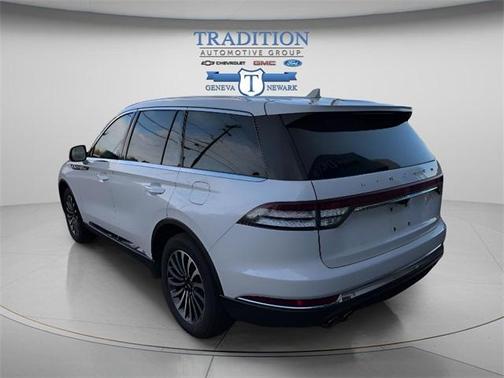 2023 Lincoln Aviator Standard AWD