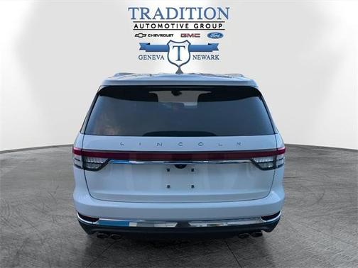 2023 Lincoln Aviator Standard AWD