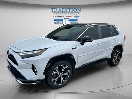 Ice 2023 Toyota RAV4 Prime XSE
