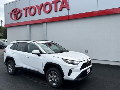 2025 Toyota RAV4 Hybrid XLE