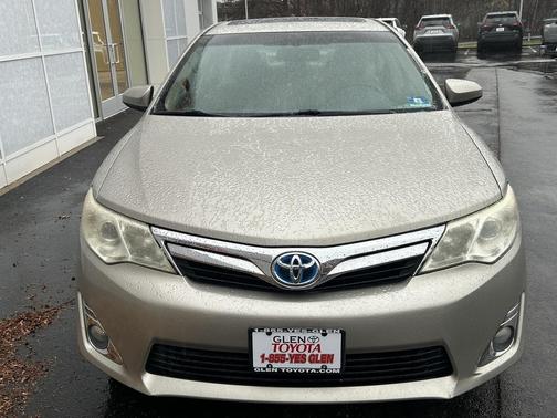 2014 Toyota Camry Hybrid XLE