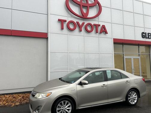 2014 Toyota Camry Hybrid XLE
