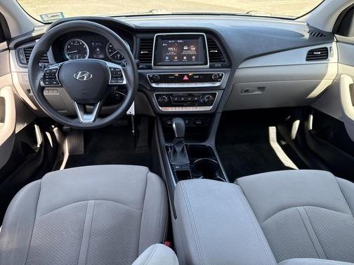 2018 Hyundai SONATA ECO