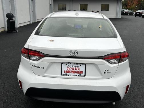 2026 Toyota Corolla Hybrid LE