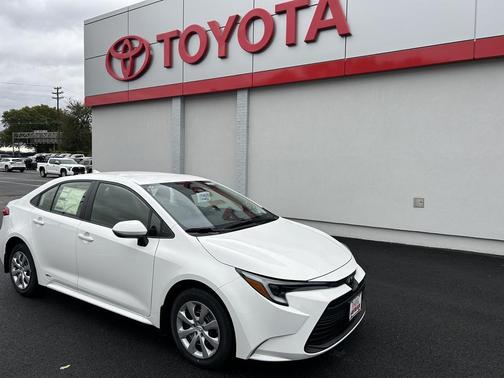 2026 Toyota Corolla Hybrid LE