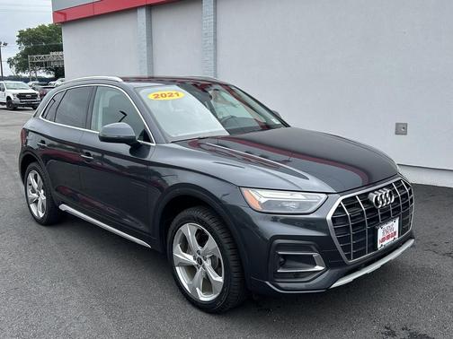 2021 Audi Q5 45 Premium Plus