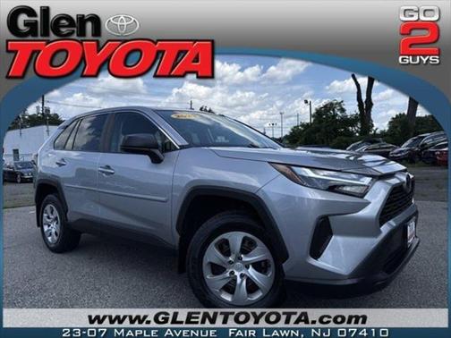 2023 Toyota RAV4 LE