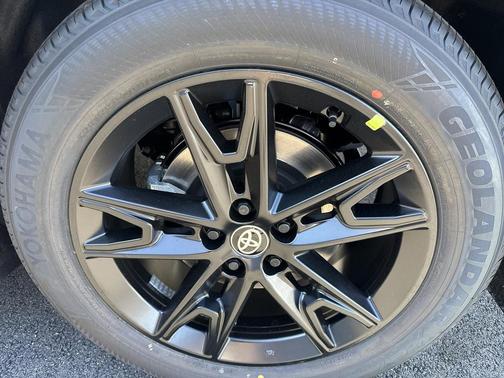2026 Toyota Grand Highlander Hybrid Limited MAX