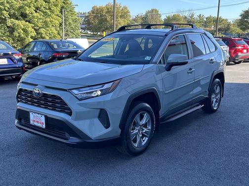 2023 Toyota RAV4 Hybrid XLE