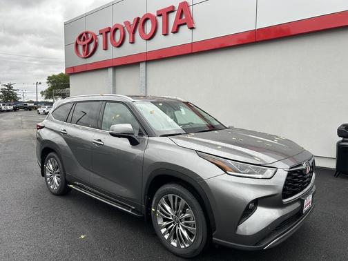 2026 Toyota Highlander Platinum