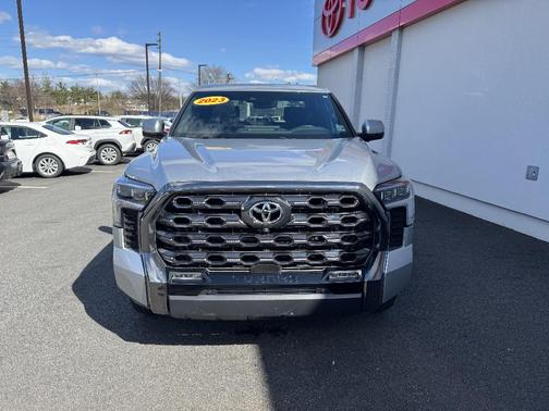 2023 Toyota Tundra Platinum