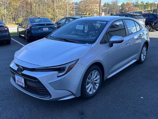 2026 Toyota Corolla Hybrid LE