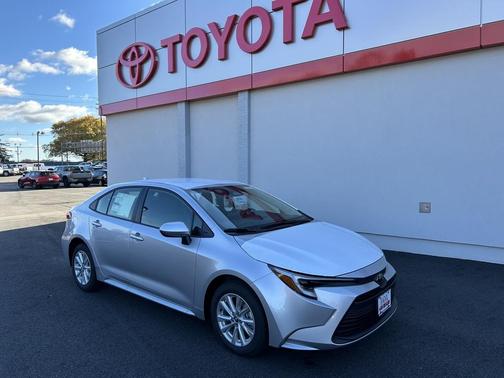 2026 Toyota Corolla Hybrid LE