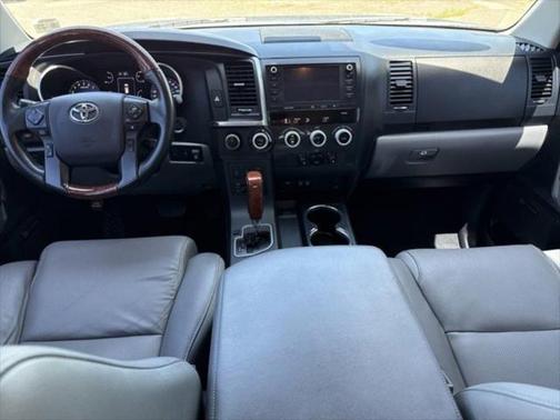 2020 Toyota Sequoia Platinum