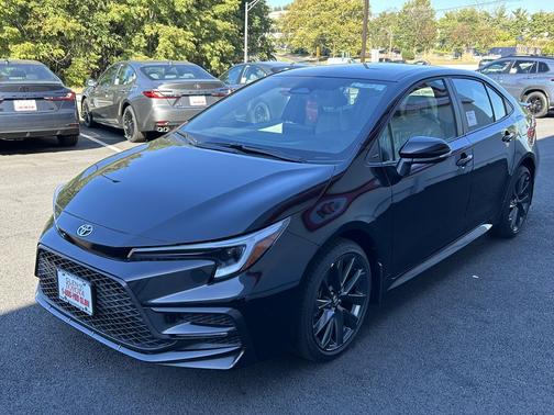 2025 Toyota Corolla SE