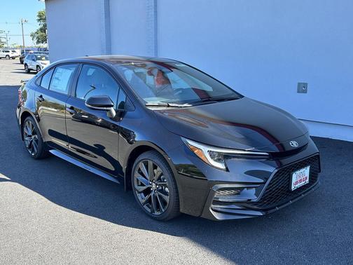 2025 Toyota Corolla SE