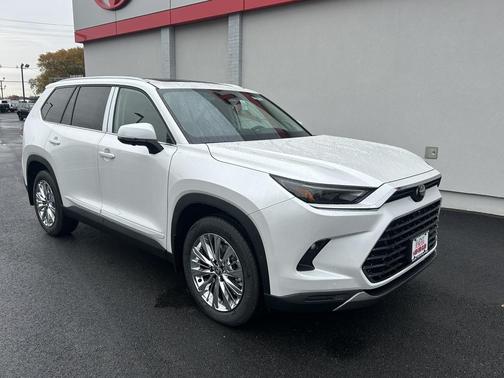2026 Toyota Grand Highlander Platinum