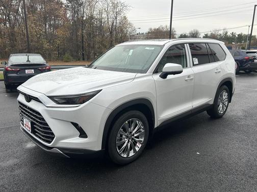 2026 Toyota Grand Highlander Platinum