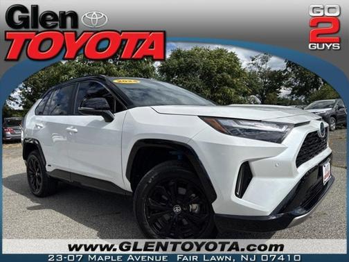 2024 Toyota RAV4 Hybrid SE