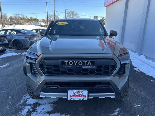 2025 Toyota Tacoma Hybrid Trailhunter