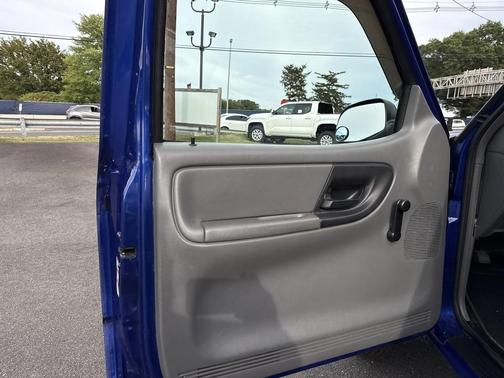2004 Ford Ranger XL