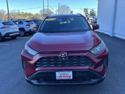 2019 Toyota RAV4 LE