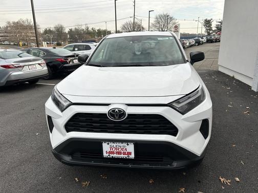 2025 Toyota RAV4 LE