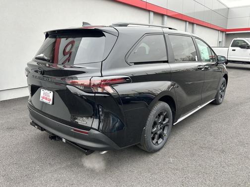 2026 Toyota Sienna Woodland Edition