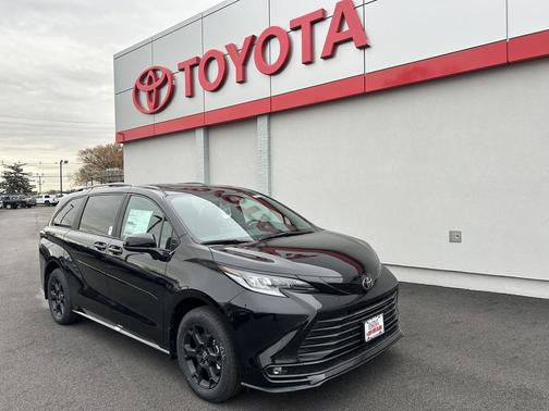 2026 Toyota Sienna Woodland Edition