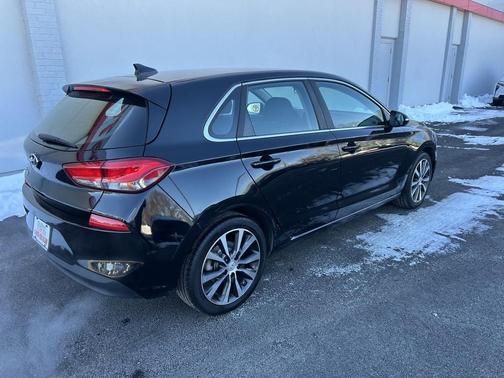 2018 Hyundai Elantra GT Base