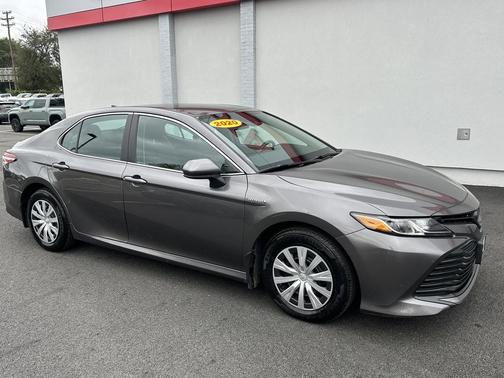 2020 Toyota Camry LE