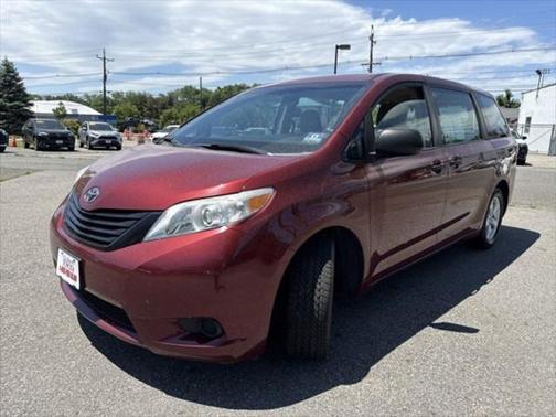 2015 Toyota Sienna L