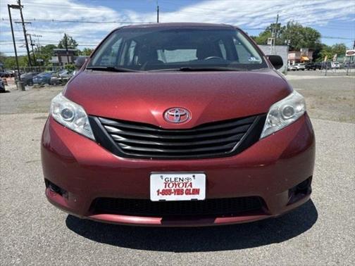 2015 Toyota Sienna L